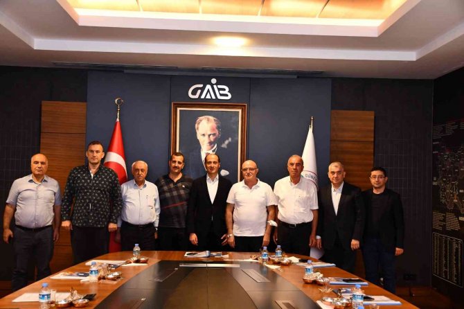 Çıkmaz, “Antep Fıstığı Dahilde İşleme Rejimi Çerçevesine Alınmalı”