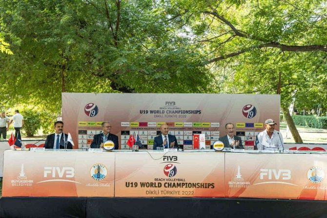 İ̇zmir U19 Dünya Plaj Voleybolu Şampiyonası’na Ev Sahipliği Yapmaya Hazırlanıyor