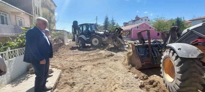 Hisarcık’ta Üst Yapı Çalışmaları Devam Ediyor