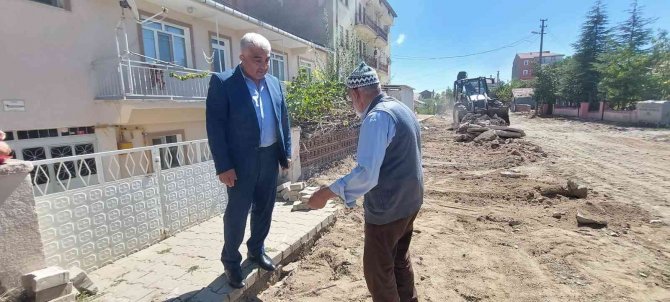 Hisarcık’ta Üst Yapı Çalışmaları Devam Ediyor