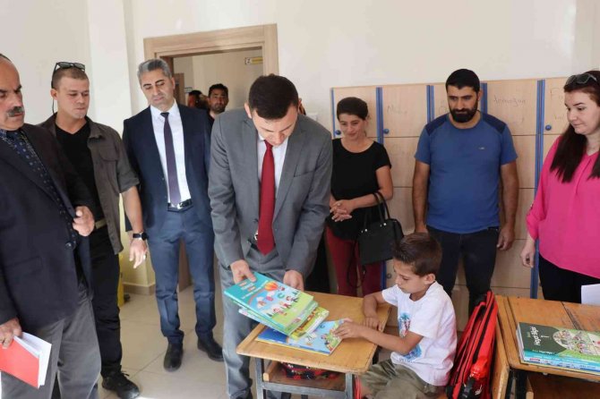 İ̇lk Ders Zili Çaldı, Erzincan’da 41 Bin 50 Öğrenci Ders Başı Yaptı