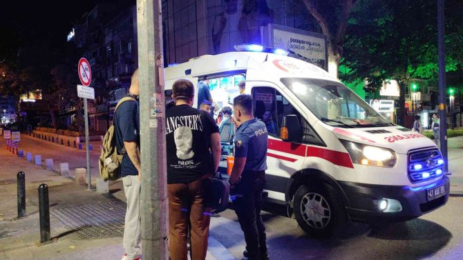 İ̇zmit’te Jiletli Kavga