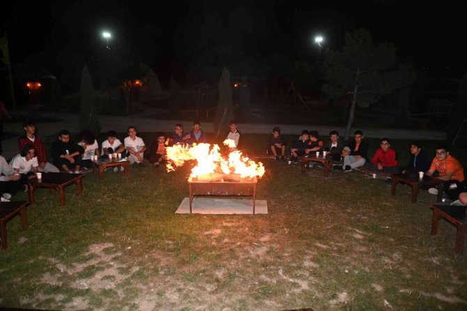Çorumlu Obası Kayseri’den Gelen Gençleri Ağırladı