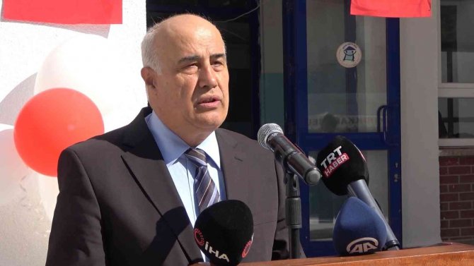 Meb, Okullara İhtiyaçları İçin 3 Milyar 750 Milyon Lira Ödenek Gönderdi