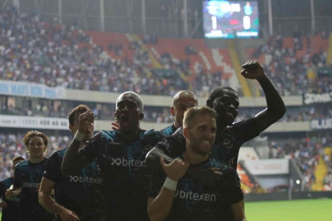 Spor Toto Süper Lig: Adana Demirspor: 1 - Trabzonspor: 0 (Maç Devam Ediyor)