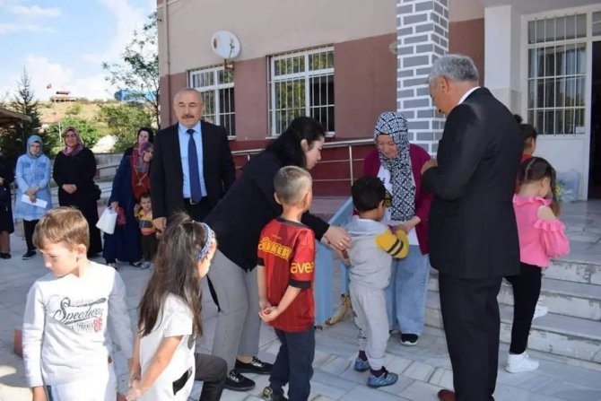 Yeni Eğitim Öğretim Yılının İlk Ders Zili Çaldı