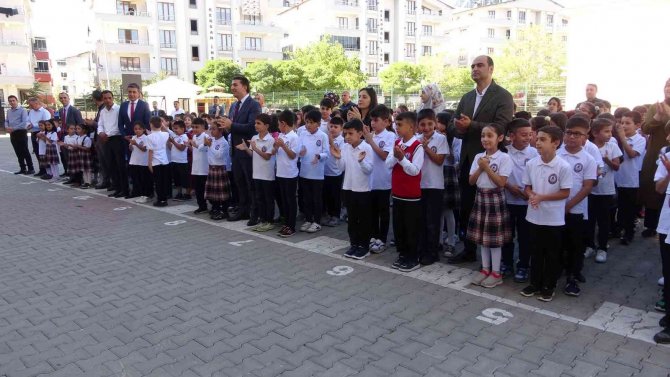 Bingöl’de 60 Bin 466 Öğrenci Ders Başı Yaptı