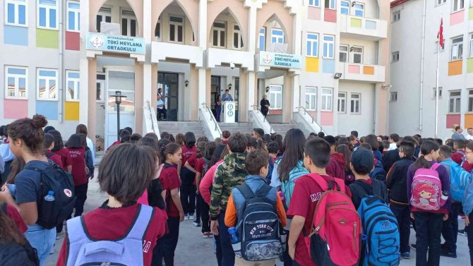 İ̇lk Ders Ziliyle Öğrencilerin Okul Hasreti Sona Erdi