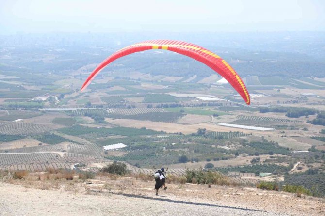 Yamaç Paraşütü Hedef Şampiyonası 4. Etap Yarışları Mersin’de Yapıldı