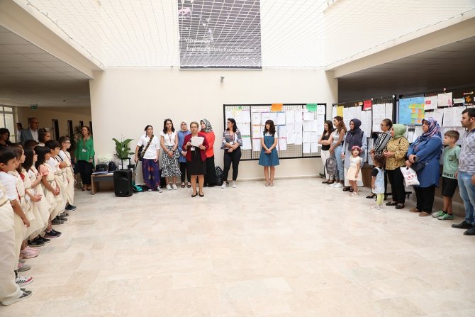 Türkiye’de ’Çocuklar İ̇çin Felsefe Kampı’ Sergisi İlk Kez Paü’de