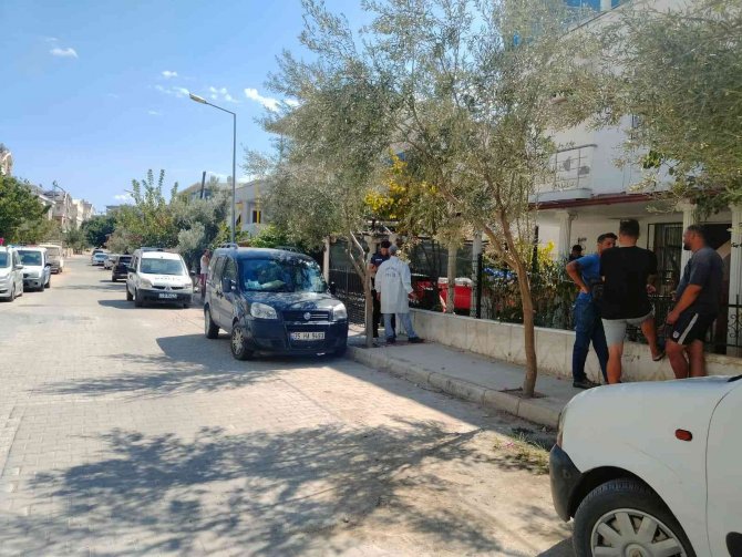 Üç Ay Önce Evlenmişti, Evinde Ölü Olarak Bulundu