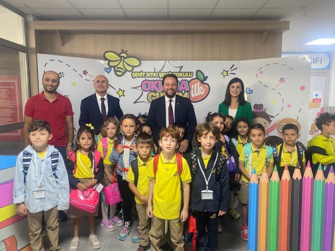 Bursa’da İlk Ders Zili Çaldı