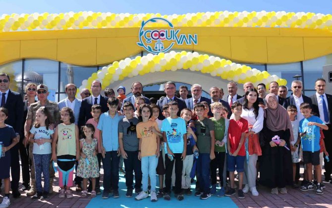 Van’da 307 Bin Öğrenci Ders Başı Yaptı