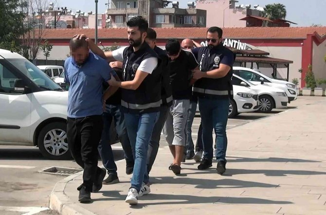 Adana’da Küfür Kavgası