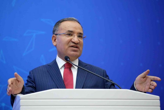 Adalet Bakanı Bozdağ: "Türkiye’de Yargıya Güvenin Artması İçin Sadece Hakim Ve Savcıların Verdiği Kararlar Yetmez""