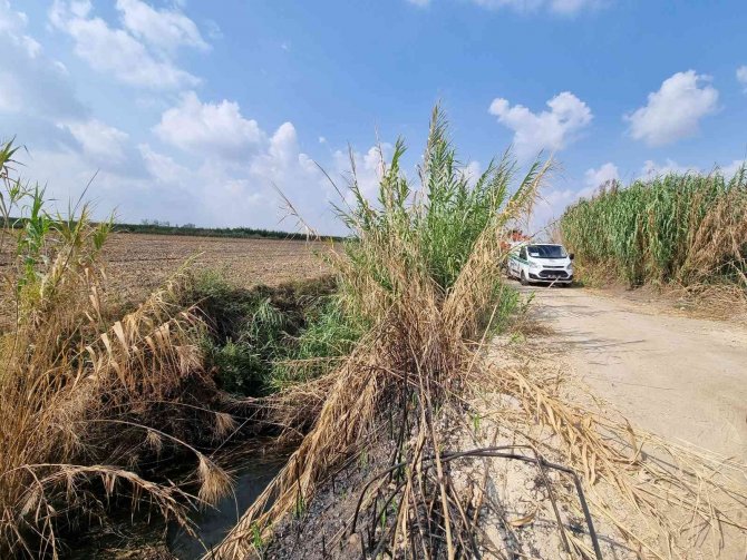 Adana’da Dere İçinde Çürümüş Erkek Cesedi Bulundu