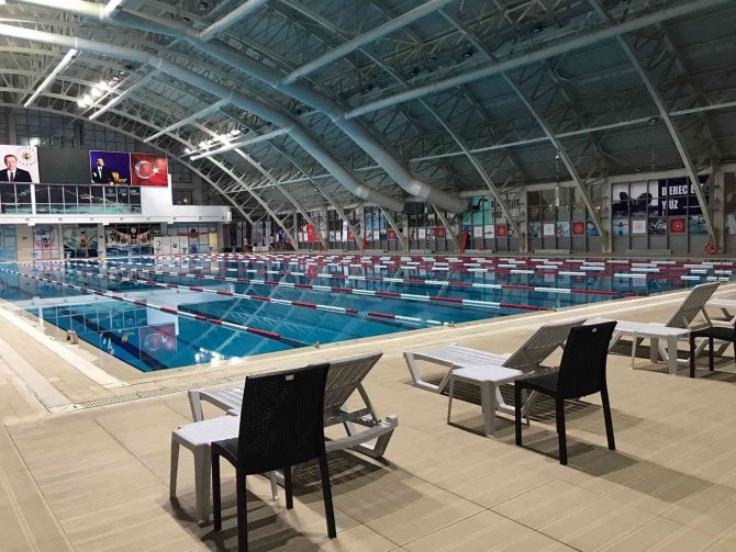 Okullar Açıldı, Yaz Dönemi Yüzme Havuzları Kapatıldı