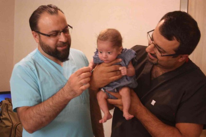 İ̇kiziyle Aynı Kaderi Yaşamaktan Son Anda Kurtarıldı