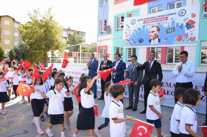 Denizli’de İ̇lköğretim Haftası Etkinlikleri