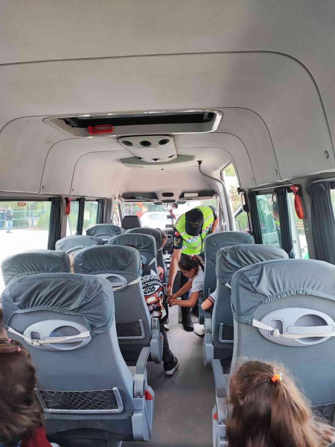 Öğrenci Servisleri Denetlendi