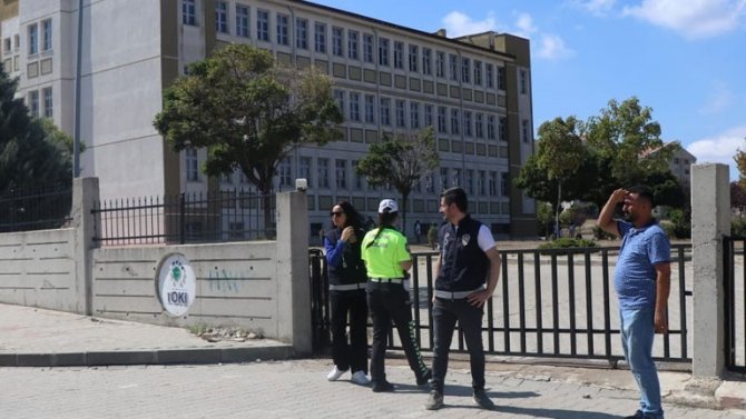 Emniyet Müdürlüğü’nden Çocuk Ve Gençlerin Korunmasına Yönelik Huzur Denetimi