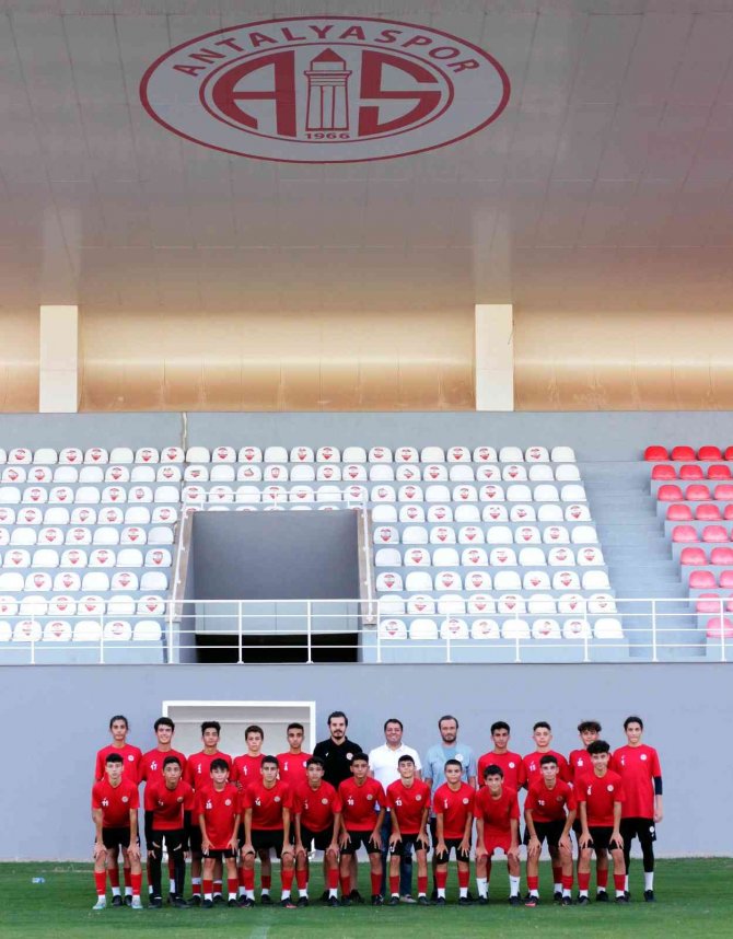 Antalyaspor U14’ün Genç Akrepleri Madrid’e Gidiyor