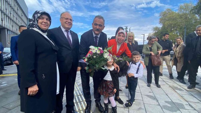 Bakan Mahmut Özer: “2022-23 Eğitim Öğretim Yılına Hazırlıklı Bir Şekilde Başladık”