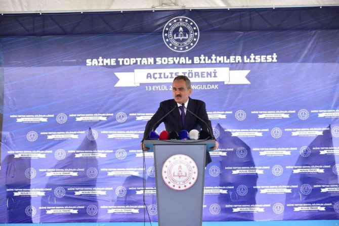 Bakan Özer, “Okullaşma Oranının Yüzde 90’nın Üzerine Çıktığı Bir Eğitim Sistemine Kavuşmuş Olduk”