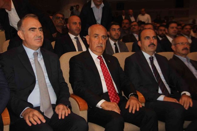 Bakan Kirişci: “Ayçiçeğimizin Alım Fiyatlarını 12 Tl Üzerinden Devam Ettireceğiz”