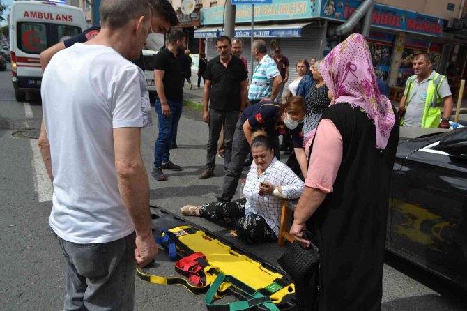 Yayaya Çarpan Sürücü Olay Yerini Terk Etti: O Anlar Kamerada
