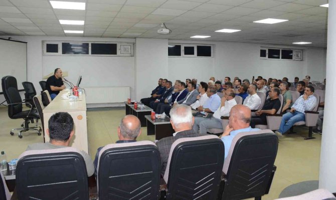 Tatvan’da “Van Gölü Doğal Sit Alanı” Konulu Toplantı