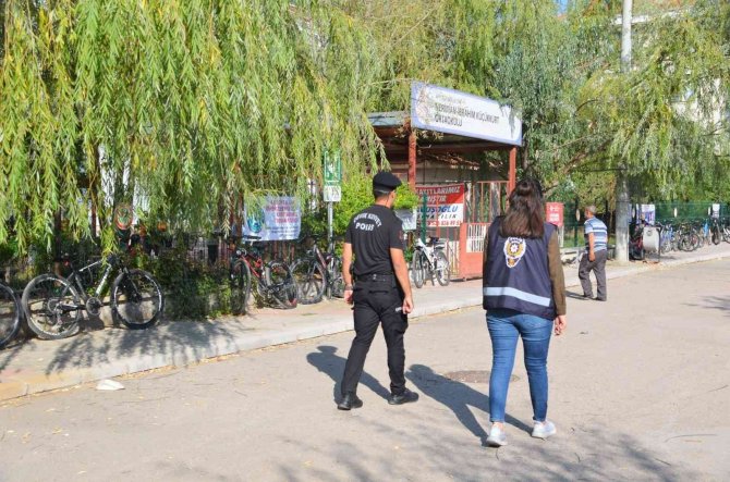 ‘Çocuk Ve Gençlerin Korunmasına Yönelik Okul Çevreleri Denetim Uygulaması’ Yapıldı
