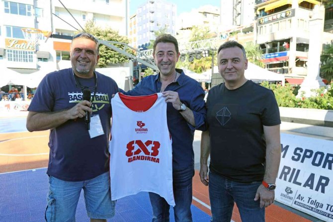 Bandırma’da Sokak Basketbolu Heyecanı