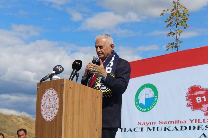 Binali Yıldırım: “20 Yıl Çalışırken Hep Şunu Söyledik, Yolları Böleriz Ama Türkiye’yi Böldürtmeyiz”