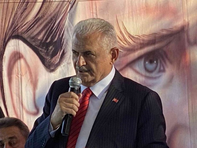 Binali Yıldırım’dan Yunanistan’a: “Son Zamanlarda İyice Şımarıklığı Arttı”