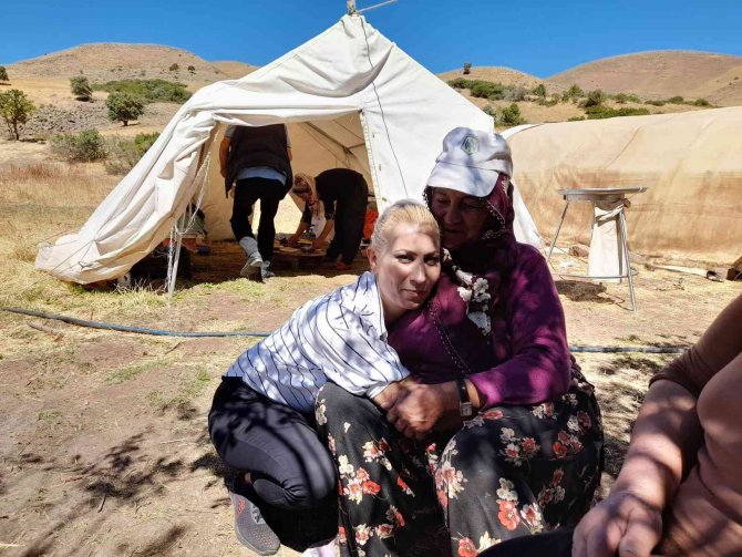 Başkan Kılıçoğlu Yaylacılarla Bir Araya Geldi