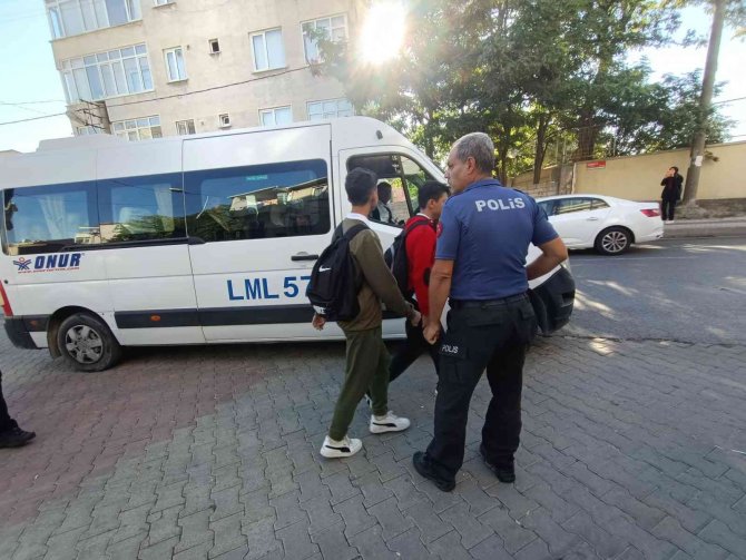 Büyükçekmece’de Okul Çevrelerinde Denetim Uygulaması Yapıldı