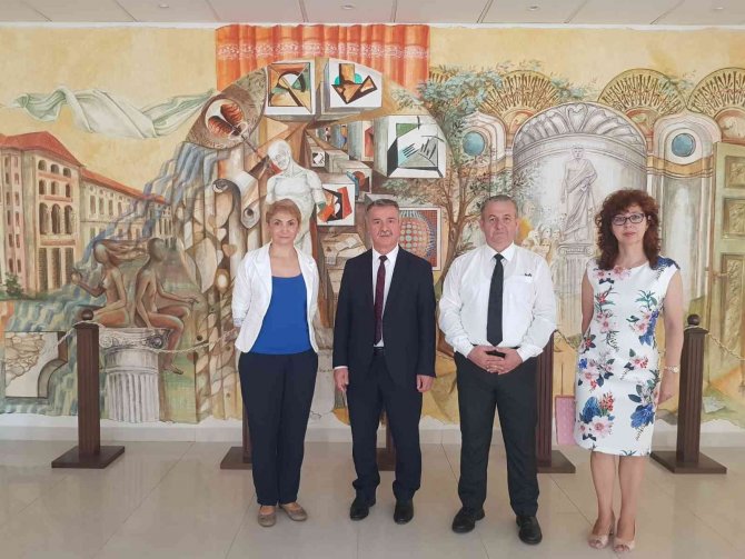 Amasya Üniversitesinden Romanya’daki İki Üniversiteyle Anlaşma