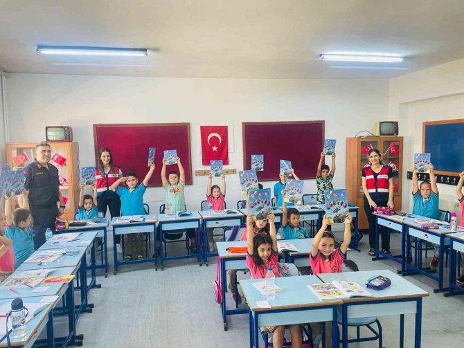 Öğrenciler Güvenlik Tedbirleri Konusunda Bilgilendirildi