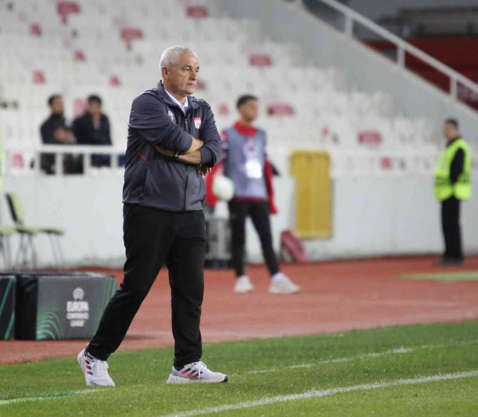 Çalımbay’ın Avrupa’daki 26. Randevusu Cfr Cluj’la