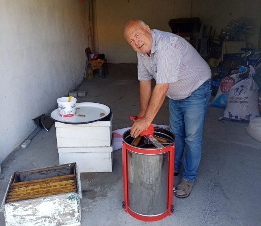 Emet’te Arıcılığı Geliştirme Projesi’nde 4 Ayda 7 Ton Bal Elde Edildi