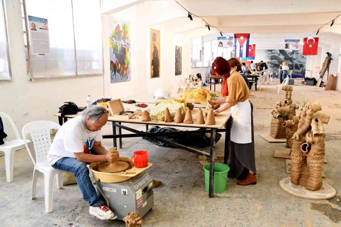 Yabancı Sanatçılar Sempozyumu Değerlendirdi