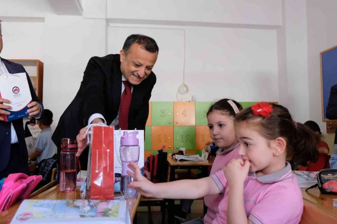 Gümüşhane’de İ̇lköğretim Haftası Etkinlikleri