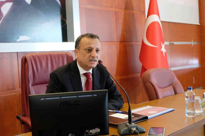 Gümüşhane’de Eğitim Öğretim Yılı Koordinasyon Toplantısı Yapıldı