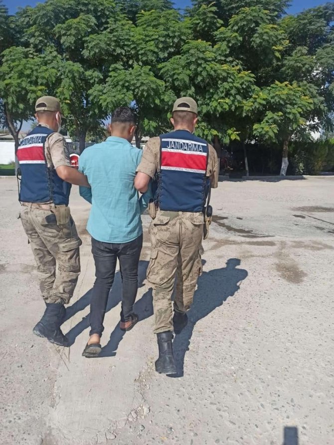Eylem Hazırlığındaki 4 Pkk’lı Yakalandı