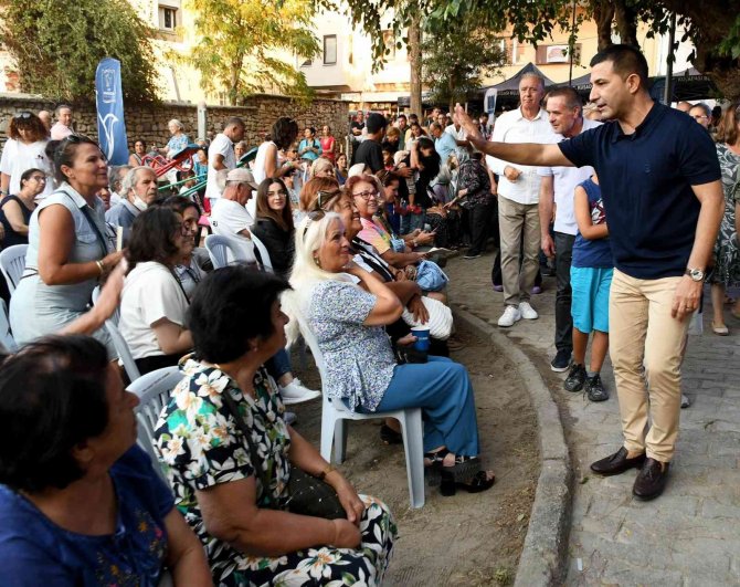 Kuşadası’nda İ̇kioklu Şenliği Başladı