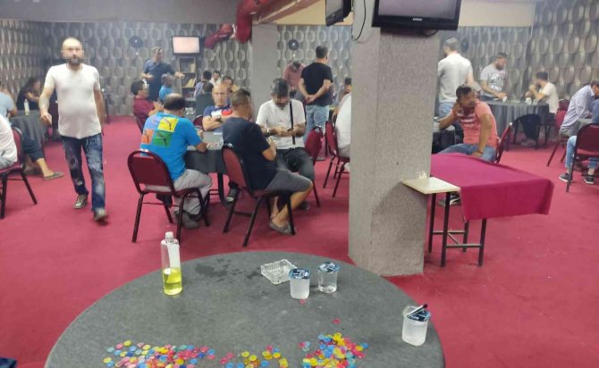İ̇zmir’de Tombalacılar Yine Suçüstü Yakalandı