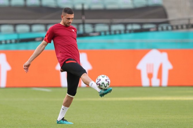Milli Futbolcu Merih Demiral İlk Başkanını Unutmadı