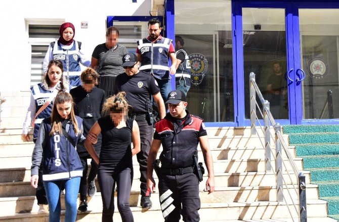 Kayseri Merkezli Hırsızlık Şebekesi Bayburt’ta Yakalandı