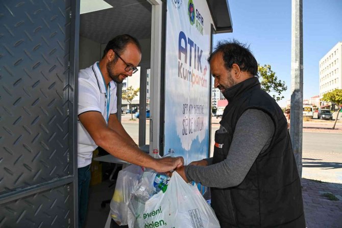 Selçuklu’da Atık Kumbaram Projesi Yoğun İlgi Görüyor